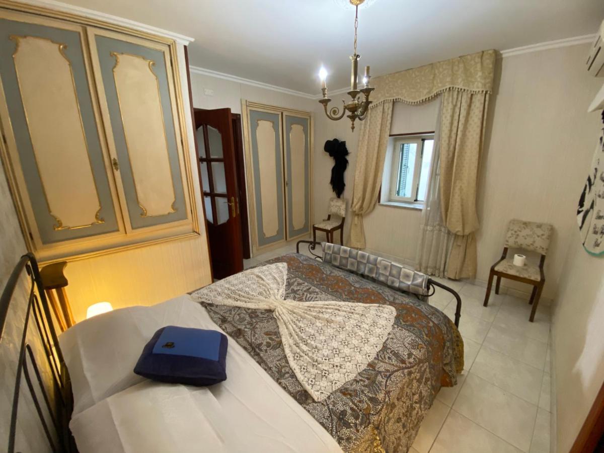 Casa Kamalei, Tra Plebiscito E Lungomare Leilighet Napoli Eksteriør bilde